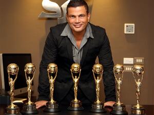Timeless Amr Diab with his record seven music awards (Wikimedia Commons)