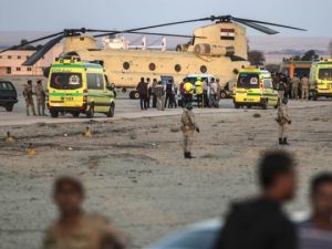 Egyptian soldiers killed at Sinai checkpoint (AFP)