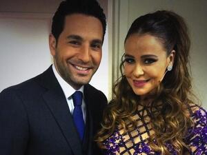 Carole Samaha posing backstage with Dancing With the Stars show host Wissam Breidy (Image: Twitter)