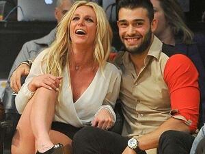 بريتني سبيرز وخطيبها سام اشقري