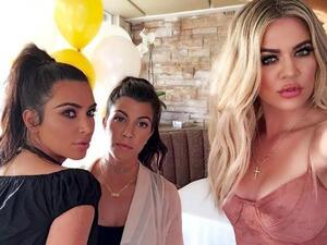 فتيات كارداشيان