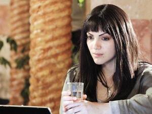 الفنانة السورية نادين سلامة