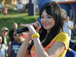 الفنانة ساندي