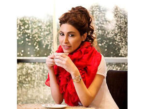 Yara and her cozy cup of joe (Image: Twitter)