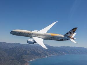 Etihad Airways’ two-class Boeing 787-9 features 28 Business Studios offering direct aisle access, a fully-flat bed of up to 80.5 inches in length, and an increase of 20 per cent in personal space. 