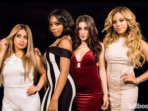 فرقة فيفث هارموني