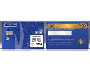 تعتبر بطاقة Wallet Card™ أول بطاقة دفع تفاعلية يتم شحنها بالبطارية