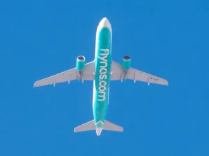 Flynas stated that the “Future Pilots” programme aims to recruit 200 male and female pilots over the next five years, while the “Flight Attendants” programme aims to attract 300 Saudi male and female flight attendants within two years. (Shutterstock)