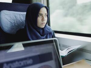 سلطات البلاد لم تعد تمنح حق اللجوء للأشخاص الذين يطلبونه بشكل واسع