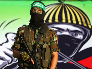 Fighters of the armed wing of the Palestinian Islamic Resistance Movement, Hamas (AFP/File Photo)