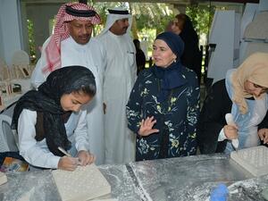 The workshop aims to develop the skills of students in the handicrafts field as well as provide a deeper understanding of the Kingdom’s tradition in order to raise a new generation of craftsmen. 