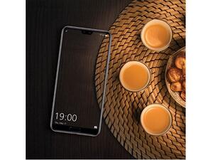 HUAWEI P20 Pro gives them an ultimate photography experience like no other. 