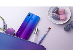 Breakthrough technology in HUAWEI nova 3 series is changing how people express themselves.