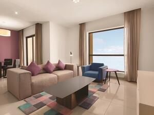 Hawthorn Suites by Wyndham JBR 1BR Suite