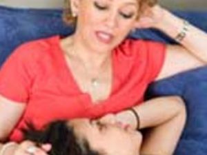 كيف تتحدثين مع المراهقين حول الجنس