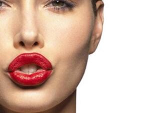 نصائح للحصول على شفاه حمراء شهية