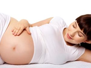  تعتبر الأشهر الثلاثة الأولى من الحمل ذات أهمية قصوى