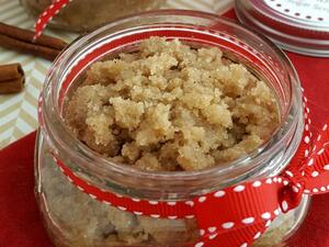 مقشر الزنجبيل والسكر