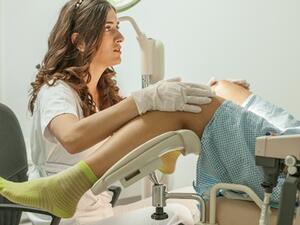 يجب أن تكوني صريحة وصادقة