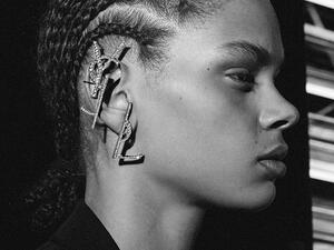 أقراط جديدة من سان لوران 