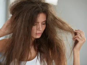 حليب جوزالهند سر الشعر الناعم