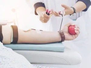 تبرعك بالدم يمكن أن ينقذ حياة 3 أشخاص