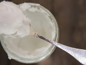 زيت جوز الهند لتخفيف الوزن