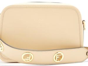 حقيبة الكاميرا الجديدة من فيندي خيالية