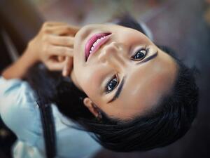 حكة الجبين: الأسباب والعلاج