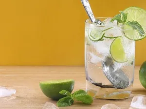 4 طرق لاستخدام الليمون لتخفيف الوزن