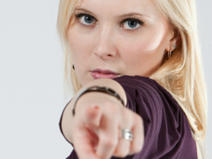 المريض النفسي دائما يلجئ الى الكذب مع ميل لاختلاق الأعذار