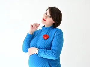الحمل الكاذب يمكن أن ينبع من الصدمة، خلل كيميائي أو عوامل اجتماعية وثقافية
