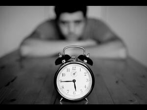 أن تحلم بأنك تترك شخصا ما ينتظرك فهذا إشارة الى انك تستغل هذا الشخص