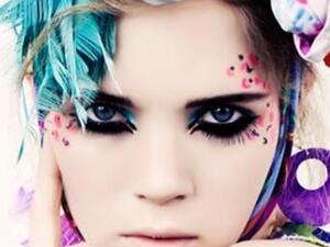 ماذا تقول مستحضرات تجميلك عن شخصيتك؟