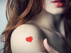 اختاري أحمر شفاه رومانسي في عيد الحب