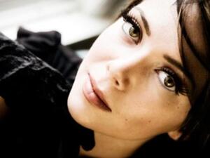 عيون جميلة وماكياج مناسب 