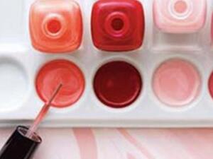 طلاء الوردي الساحر