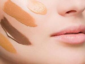 اختيار كريم اساس بظلال دافئة لفصل الخريف