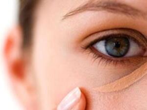 3 كريمات رائعة للعناية بمحيط العين