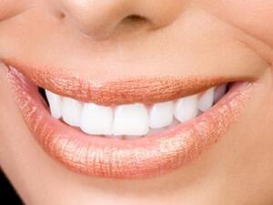 شفاهك بألوان معدنية هذا الخريف شفاهك بألوان معدنية هذا الخريف