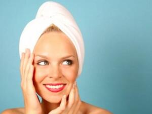 الموز والأفوكادو لعلاج الشعر الجاف