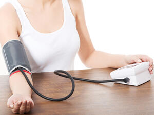 فقدان الوزن الزائد خاصة في منطقة الخصر
