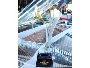 فندق ريكسوس بريميوم دبي يحصد جوائز هوسبيتاليتي اكسلنس الشرق الأوسط 