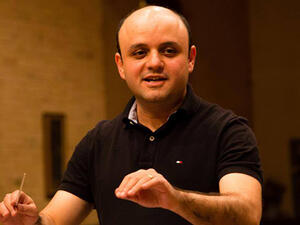 Maziar Heidari Conducting (File photo)