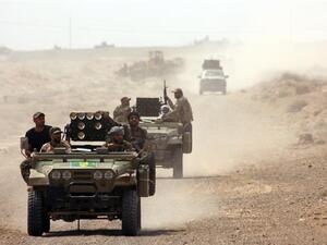 Iraqi army forces on patrol. (AFP/File)