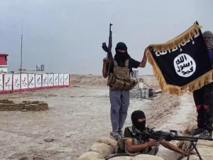  المسؤول العسكري لتنظيم أنصار الشريعة المؤيد للقاعدة، اسمه منصور الشعلالي المكنى بـ"هارون"