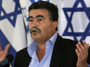 وزير الدفاع الإسرائيلي الأسبق عمير بيرتس