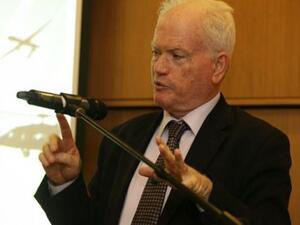 عاموس جلعاد، مدير الدائرة السياسية والأمنية في وزارة الدفاع الإسرائيلية