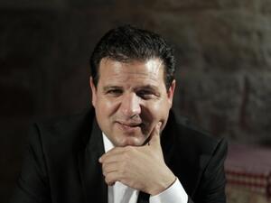 The death threats came after three MKs including, Ayman Odeh, pictured, were temporarily suspended from Knesset for visiting Palestinian families killed while attacking Israelis. (AFP/Ahmad Gharabli)