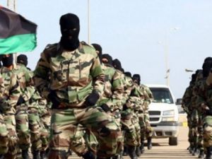 انسحاب مقاتلي "شورى المجاهدين" من بنغازي بعد معارك عنيفة مع الجيش الليبي بقيادة حفتر